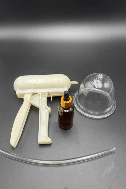 Natural Enlargement Vacuum Pump For Female – 100% Organic Oil Included